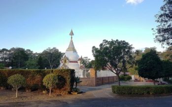 মাহামাকুত বুদ্ধিষ্ট টেম্পলে এক বিকেলে