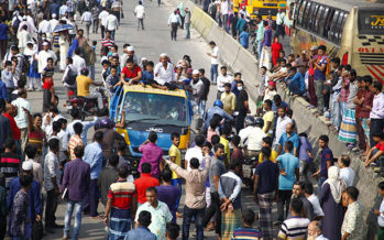 শক্তহাতে দমন করুন পরিবহন ধর্মঘট